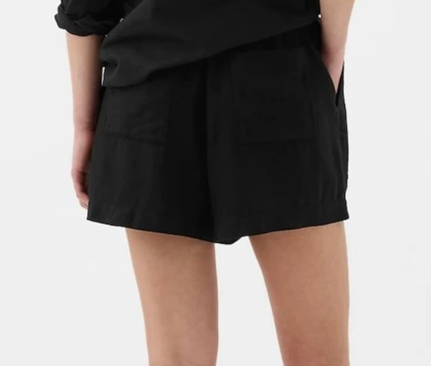 Gap 4" Inseam Soft Linen Pull On Style Short by Underdog Liquidation