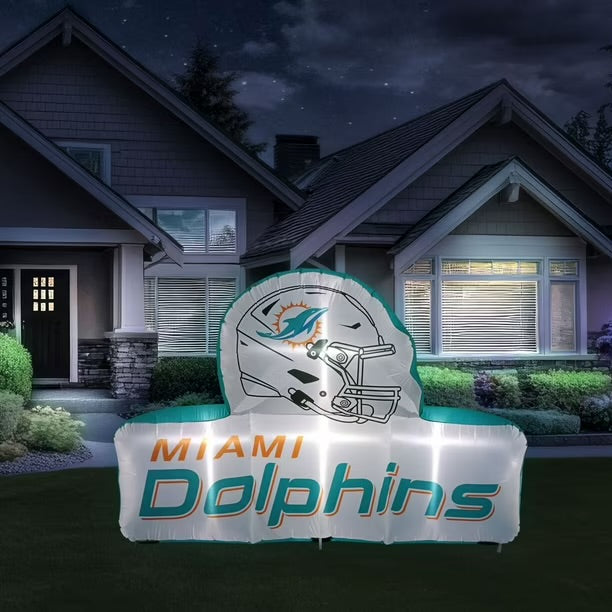 Logo Brands Miami Dolphins Pre-Lit 7’x10’ Team Inflatable